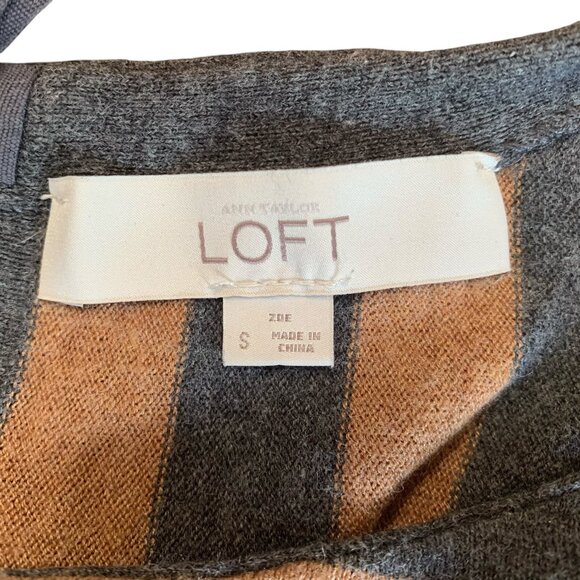Ann Taylor LOFT Gray & Camel Striped 3/4 Sleeve Sweater Womens Size Small - Picture 4 of 11